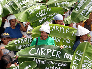 2011-carper-Philippines-land-reform.jpg